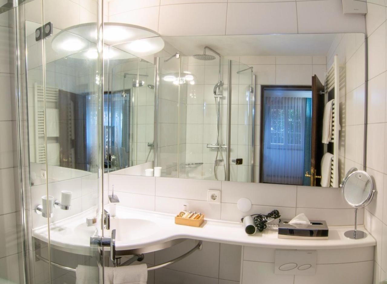 Hotel Adler - Weil Am Rhein Zewnętrze zdjęcie