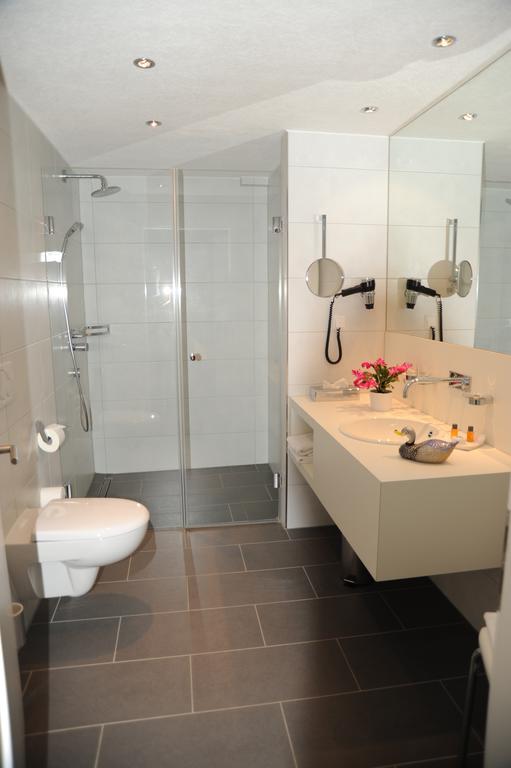 Hotel Adler - Weil Am Rhein Zewnętrze zdjęcie