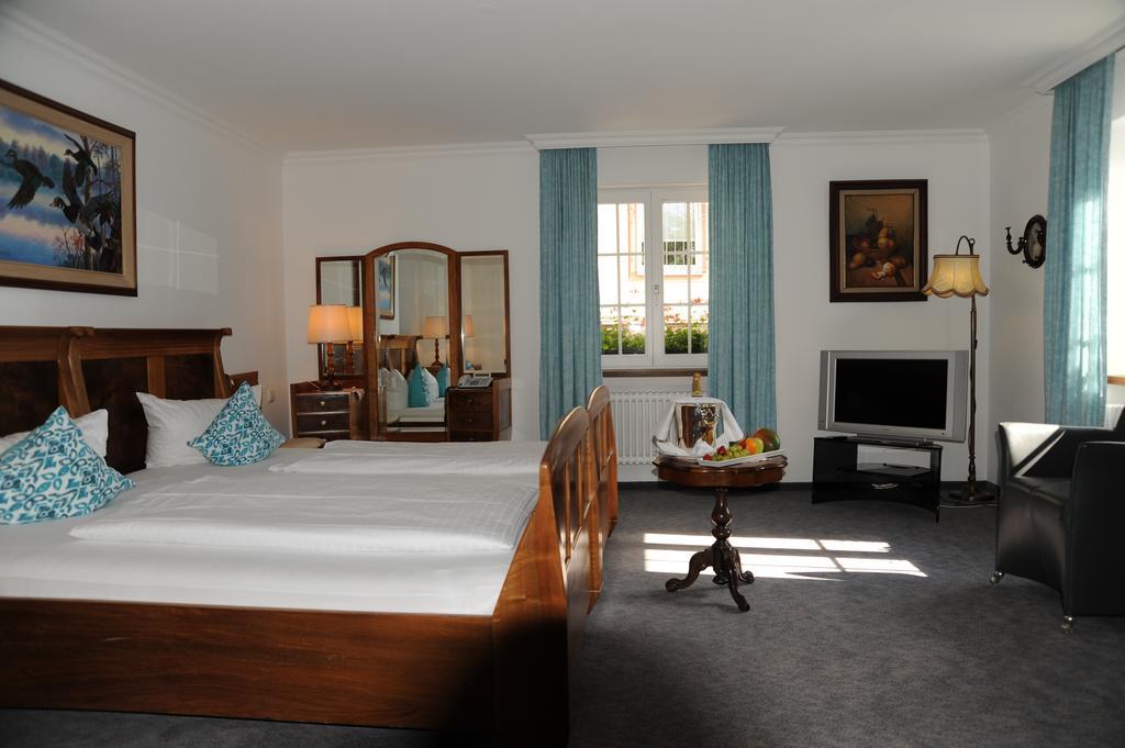 Hotel Adler - Weil Am Rhein Zewnętrze zdjęcie