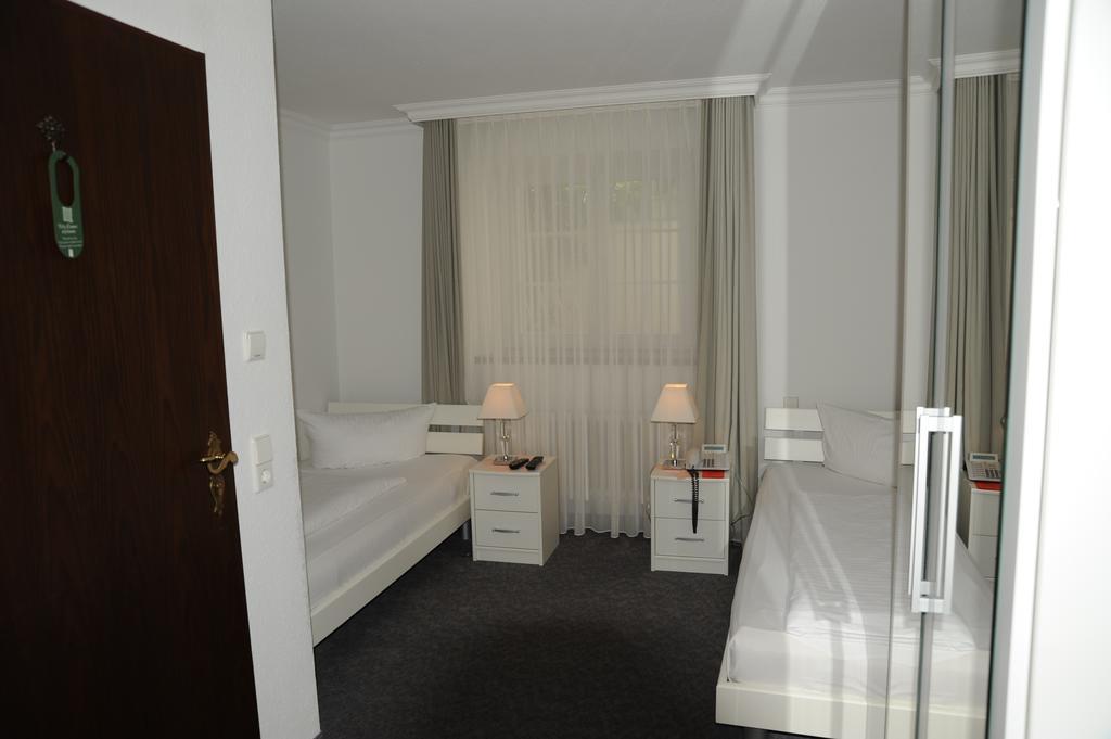 Hotel Adler - Weil Am Rhein Zewnętrze zdjęcie